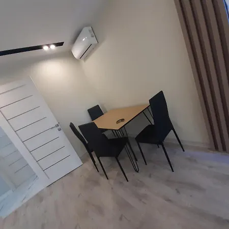 Secheni Apartment *